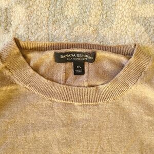 Banana Republic Silk Cashmere Crewneck Sweater - Light Tan